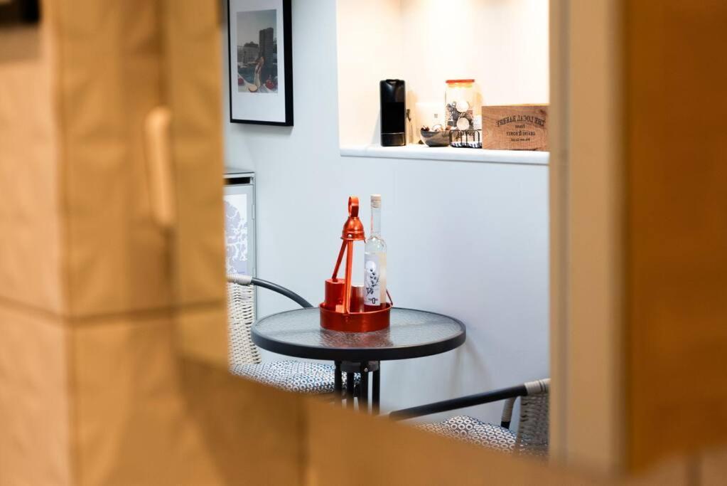 Artemis Cycladic Charmed ! Villa Athens