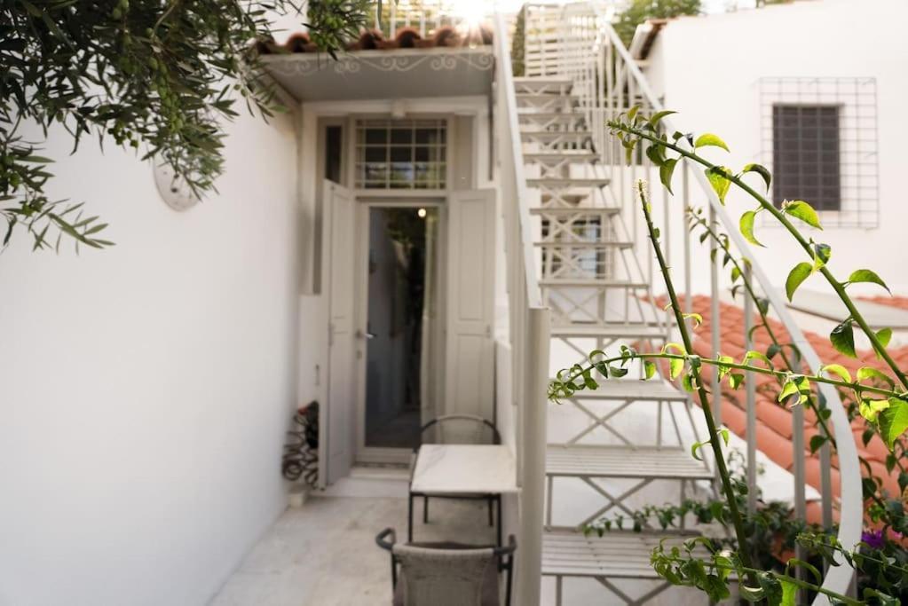 Villa Artemis Cycladic Charmed ! Athens